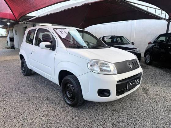 FIAT UNO 1.0 EVO VIVACE 8V FLEX 2P MANUAL FIAT UNO 1.0 EVO VIVACE 8V FLEX 2P MANUAL
